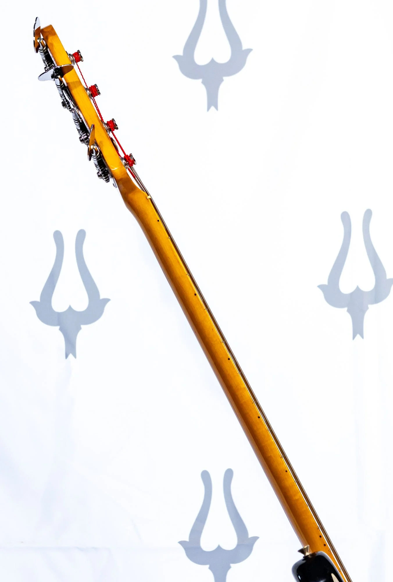 JooDee Artist Series JJB Jazz Bass. JJB-60 in (YS) Yellow Sunburst
